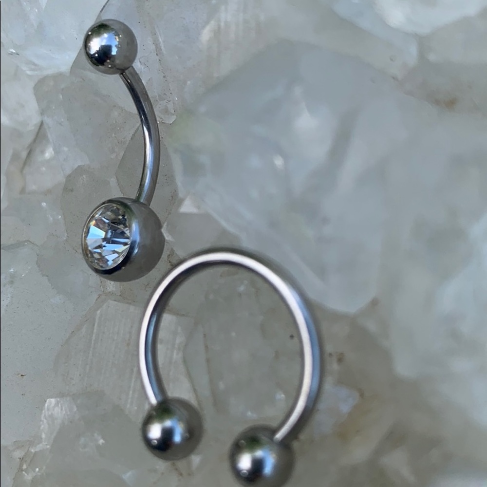 Belly Button Rings - Picture 3 of 3